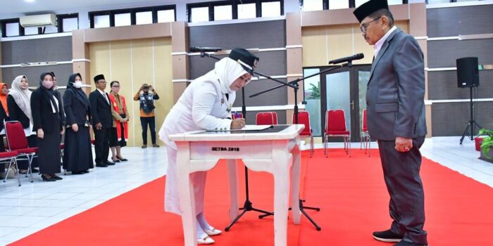 Lantik Puluhan Pejabat, Judas Tekankan Taat Aturan