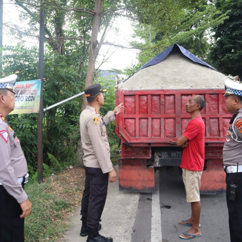 Patroli Rutin, Polisi Temukan Kendaraan Pengangkut Galian C Melanggar