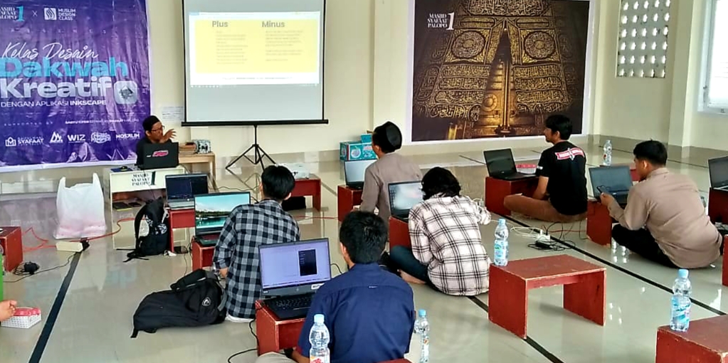 DKM Syafaat Palopo dan MDC, Gelar Pelatihan Desain Grafis untuk Aktivis Masjid