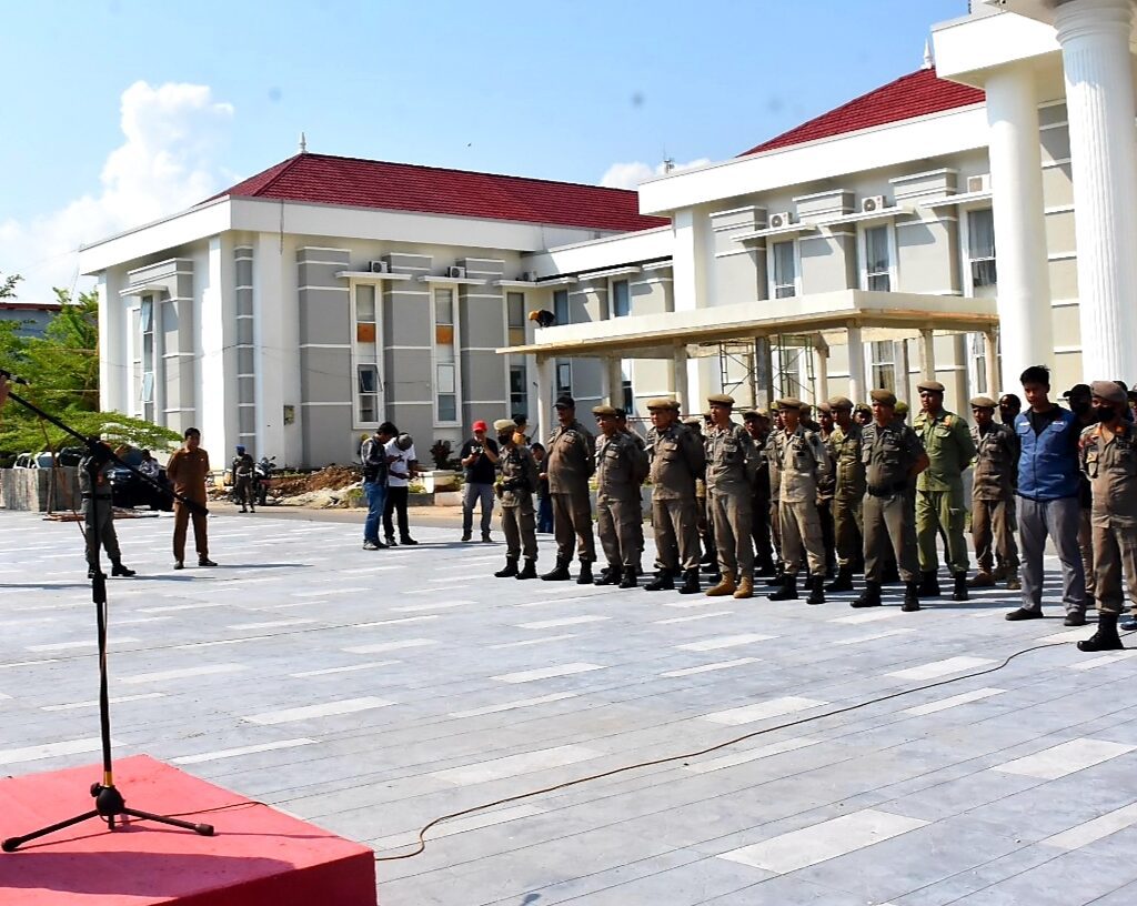 Pimpin Apel Penertiban APK, Asrul Minta Jaga Kondusifitas Kota Palopo