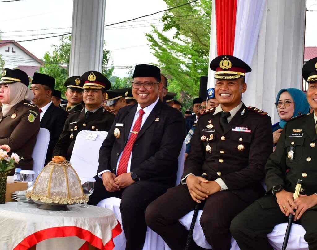Pj Wali Kota Hadiri Peringatan Hari Pahlawan di Lapangan Pancasila Palopo