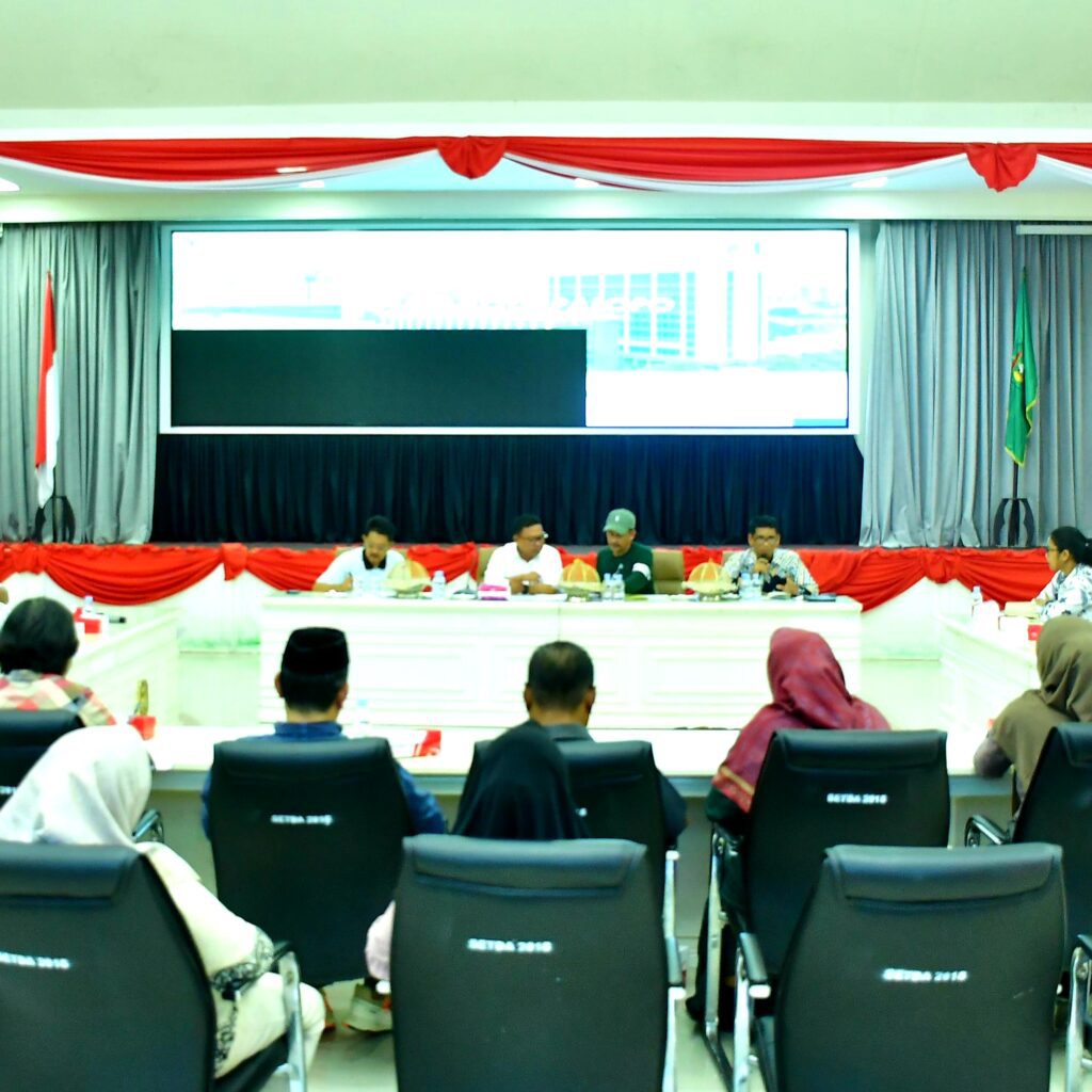 Pimpin Rakor TPID, Asrul Sani Minta Jajarannya Antisipasi Inflasi Jelang Nataru