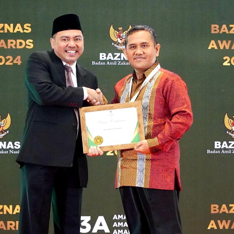 Satu-satunya di Sulsel, Baznas Palopo Raih Penghargaan Kategori Taat Laporan Keuangan Melalui Simba