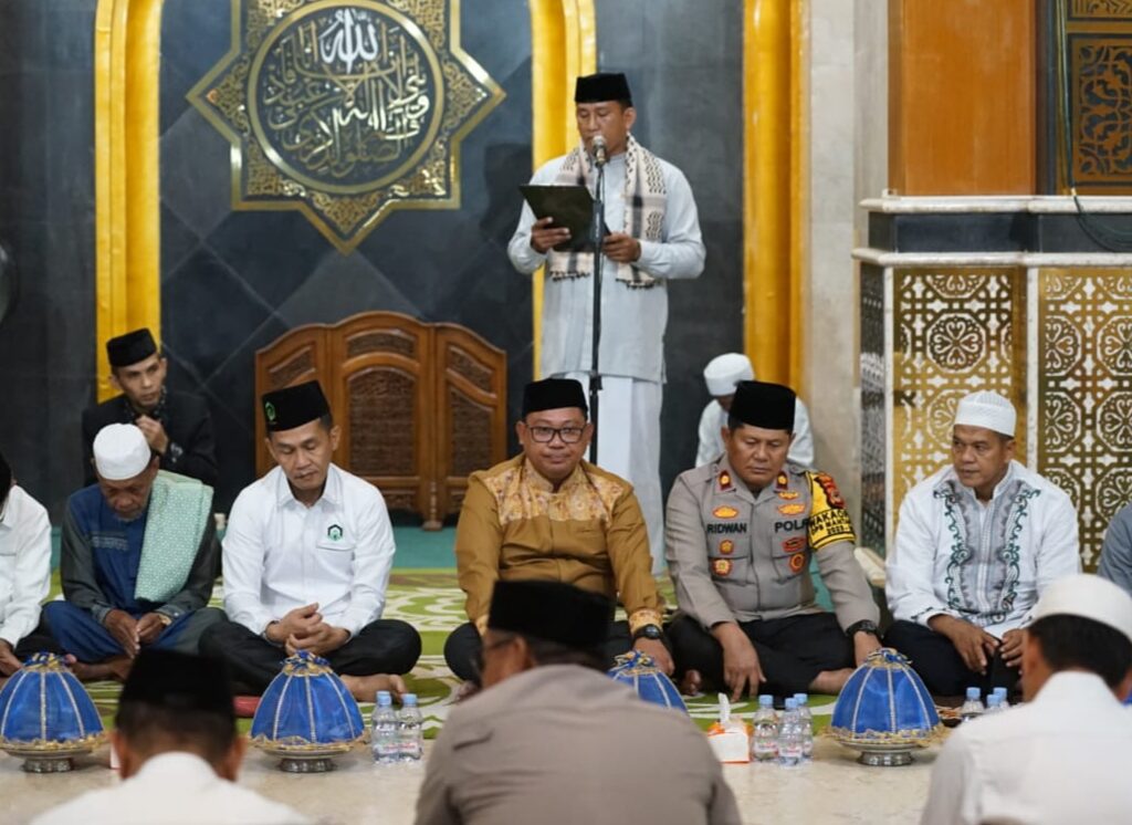 Hadiri Peringatan Isra’ Mi’raj, Asrul Sani: Ini Momentum Meningkatkan Ketakwaan