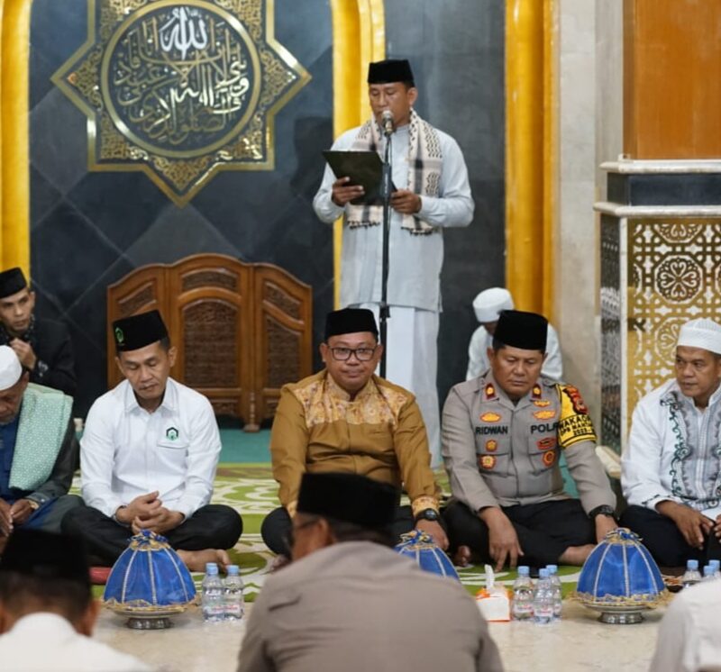 Hadiri Peringatan Isra’ Mi’raj, Asrul Sani: Ini Momentum Meningkatkan Ketakwaan