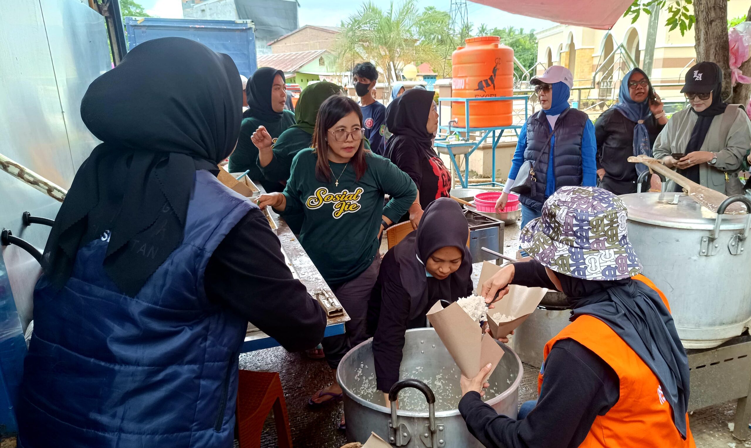 Pemkot Palopo Bangun Dapur Umum untuk Korban Bencana Luwu