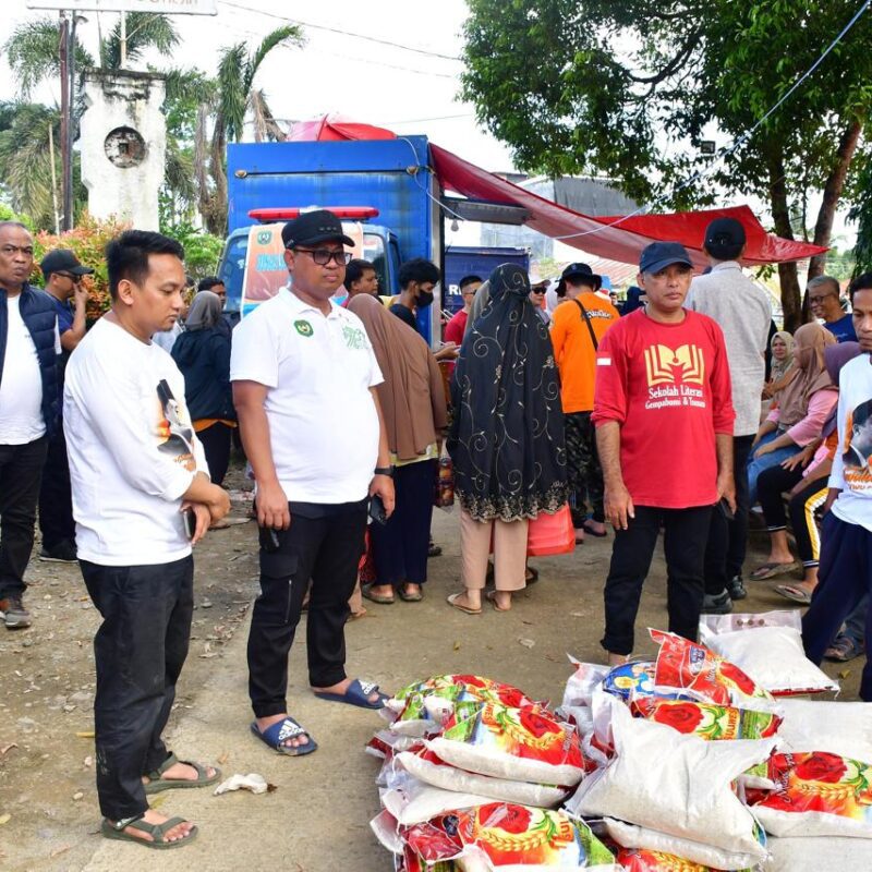 ASS dan AAS Community Salurkan 60 Ton Beras untuk Korban Bencana Luwu
