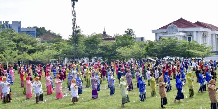 Tampilkan Tari Pa’duppa, Palopo Ramaikan Event Sulsel Menari
