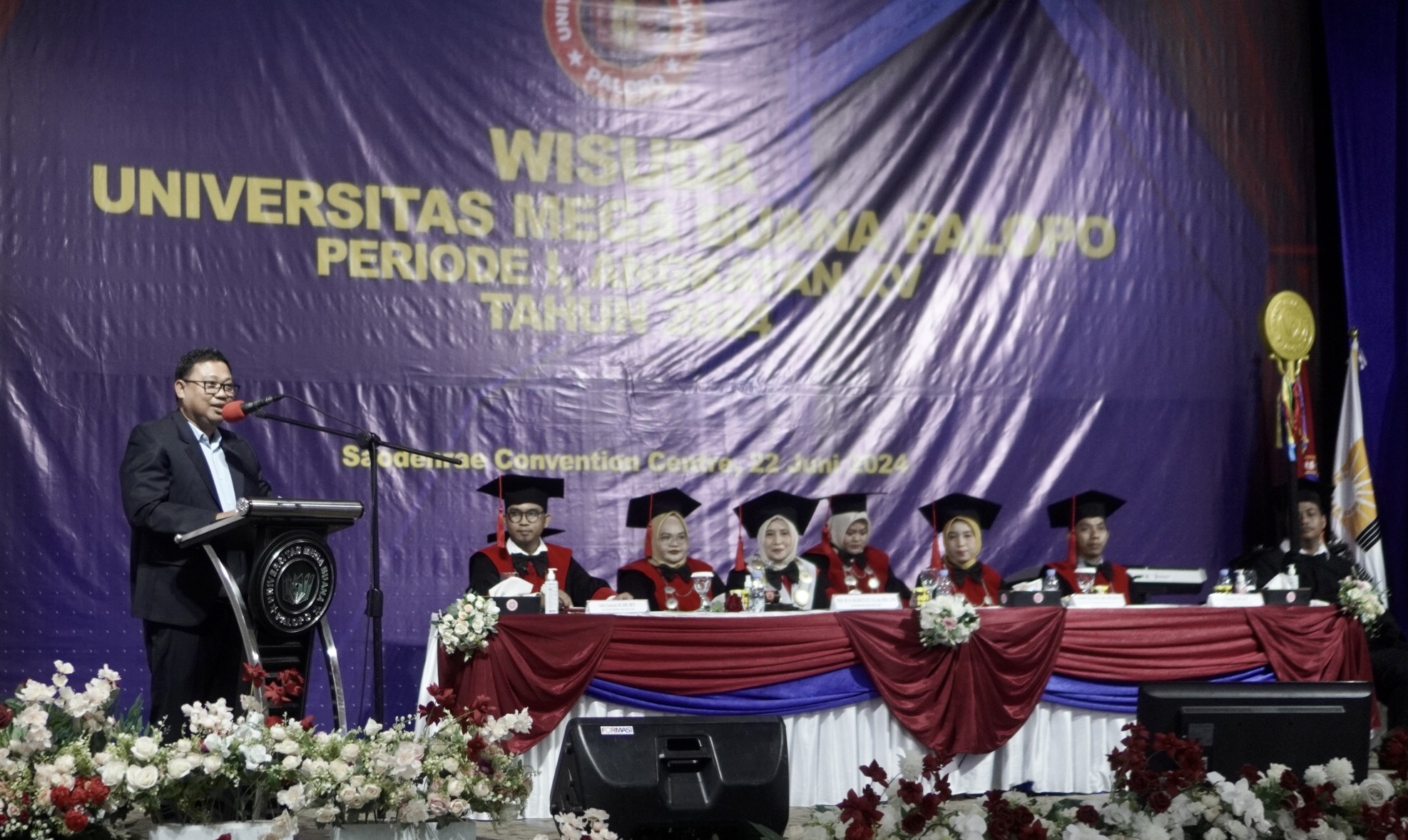 Hadiri Wisuda Universitas Mega Buana, Asrul Sani Puji Perkembangan UMB