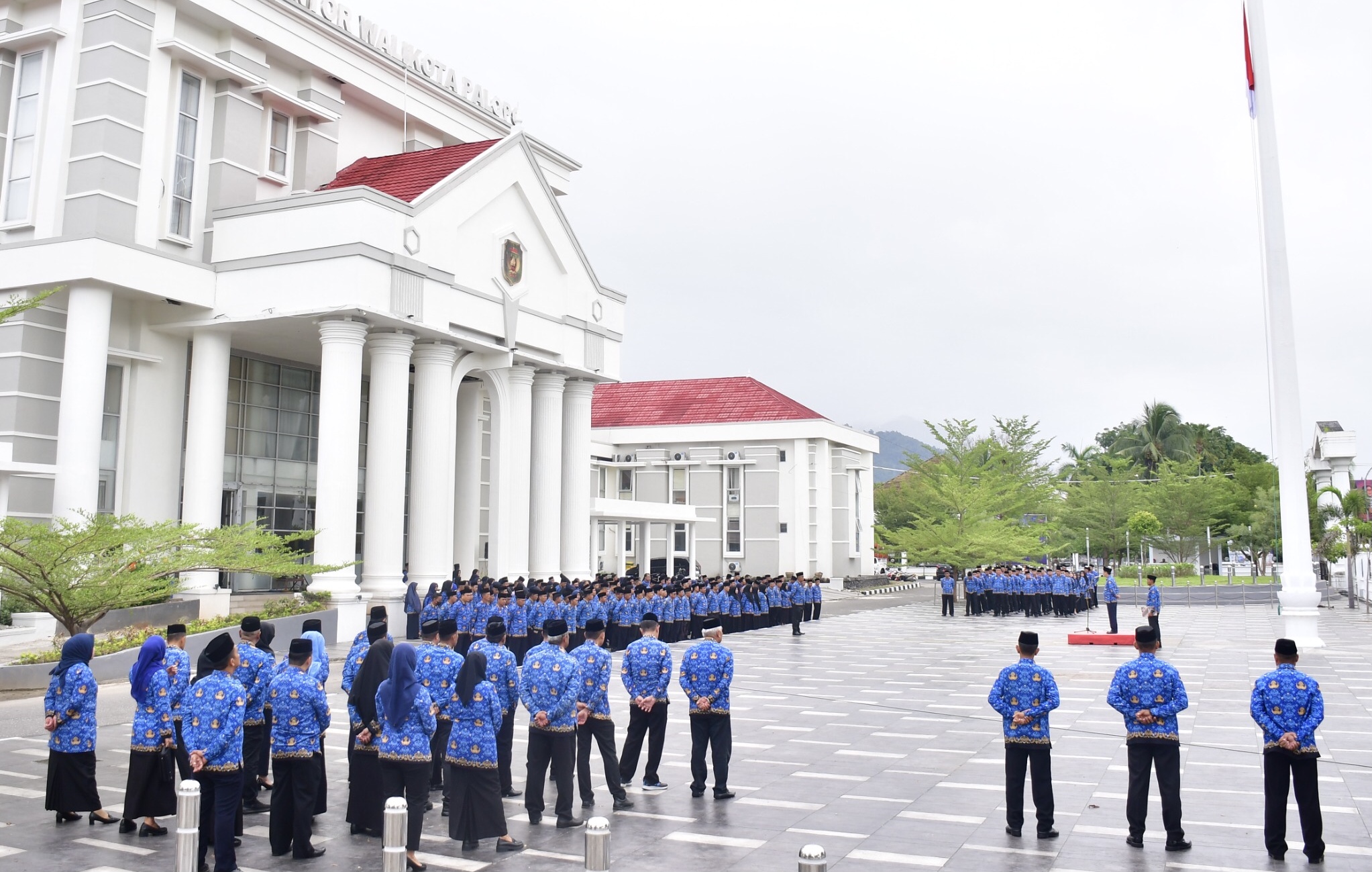 Pimpin Upacara HKN, Sekda Palopo Ingatkan ASN untuk Jadi Pelayanan Masyarakat