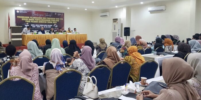 Jaga Netralitas, KPU Gelar Bimtek Kode Etik Badan Adhoc Penyelenggara Pemilu se-Kota Palopo