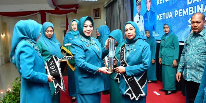 Pj. TP-PKK Lantik Pengurus Tingkat Kecamatan se-Kota Palopo