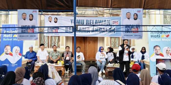 Kukuhkan Relawan Andalan Hati di Palopo, ASS: Kalau Saya dapat Senyumta’ Semua, Menangma’ Kurasa