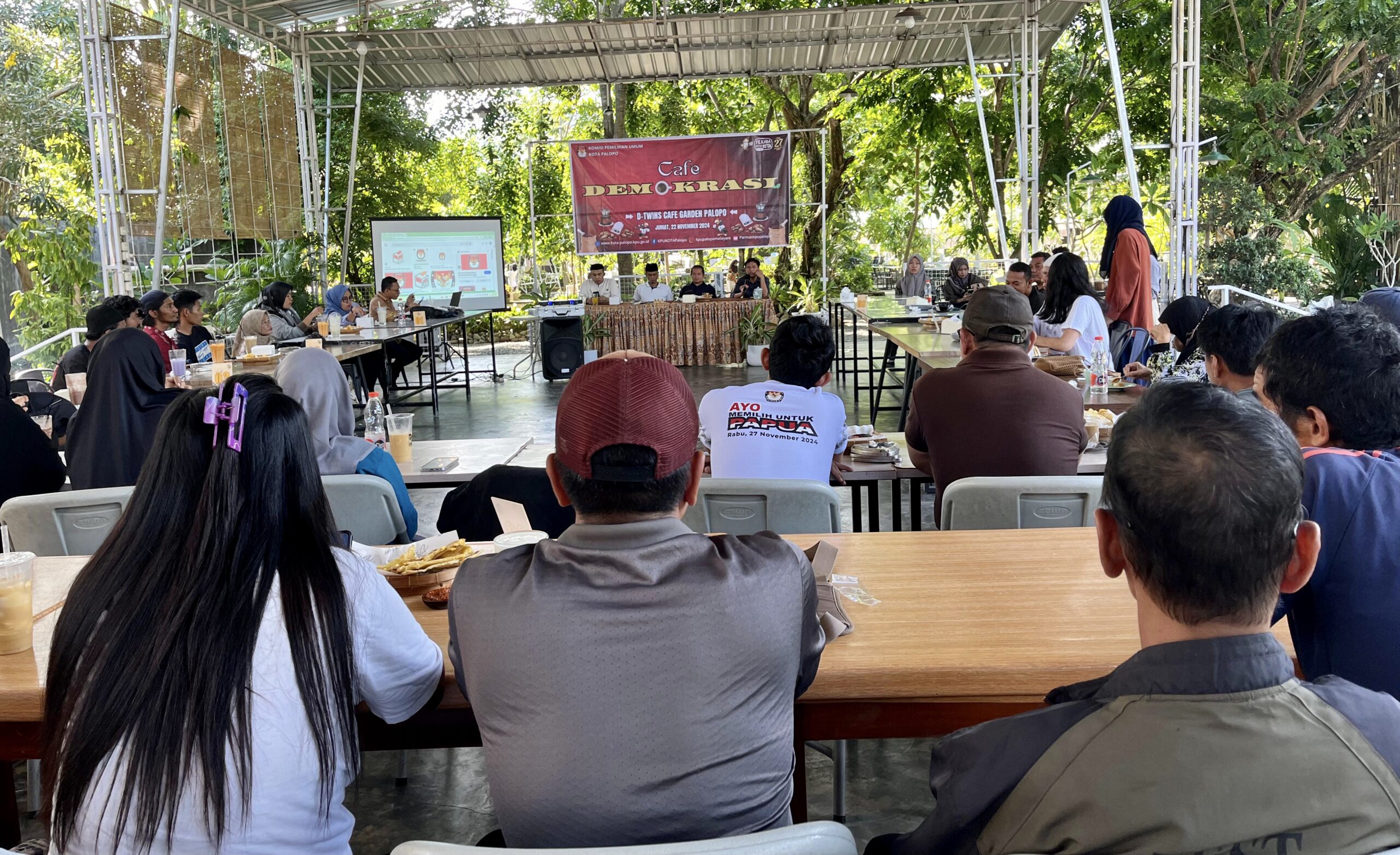 Sosialisasikan Pemilu Berkualitas, KPU Palopo Libatkan PPDI dan PPUAD