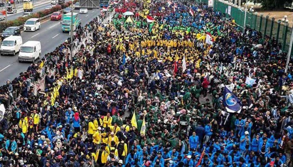 Ribuan Mahasiswa Gelar Aksi Indonesia Gelap, Sampaikan 9 Tuntutan