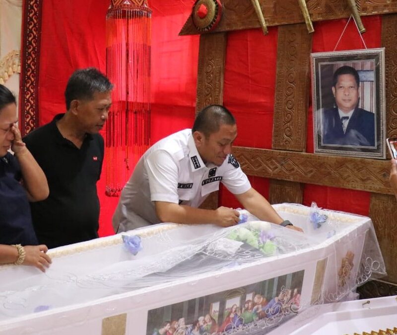 Melayat ke Empat Rumah Duka, Ibas Sampaikan Duka Cita yang Mendalam