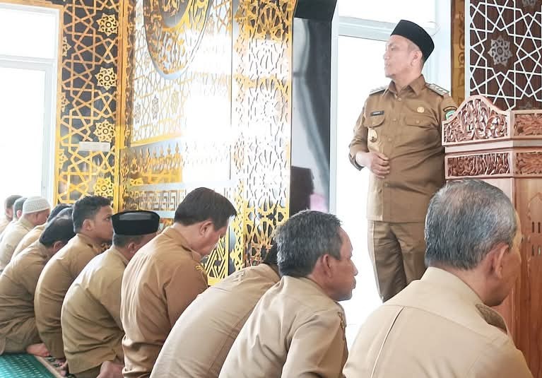 Tekankan Pentingnya Salat Berjamaah di Masjid, Ibas Ajak Elemen Pemerintahan