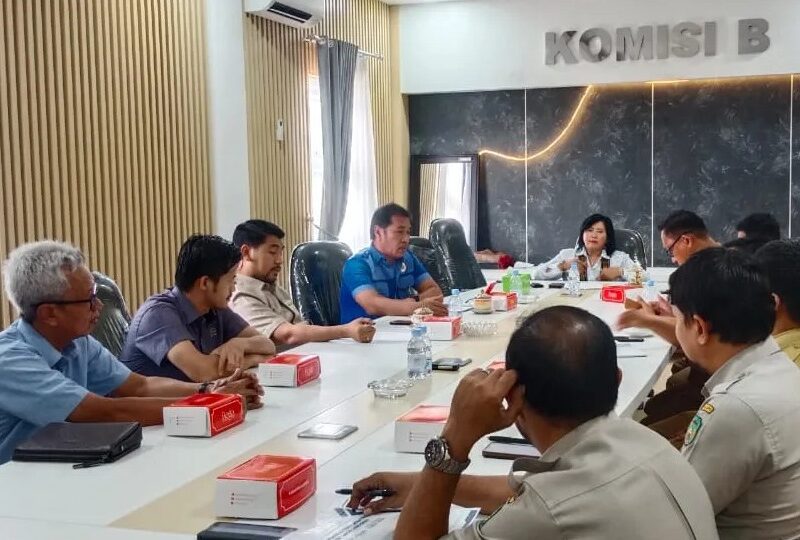 Gelar Raker dengan Bappeda, DPRD Palopo Minta Program Sesuai Kebutuhan Masyarakat