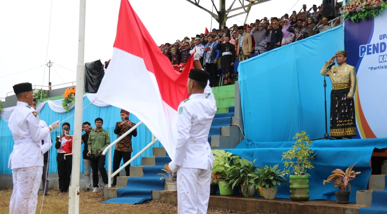 Dukung Sektor Pendidikan, Pemkab Lutim akan Luncurkan Kartu Pintar pada HUT Lutim