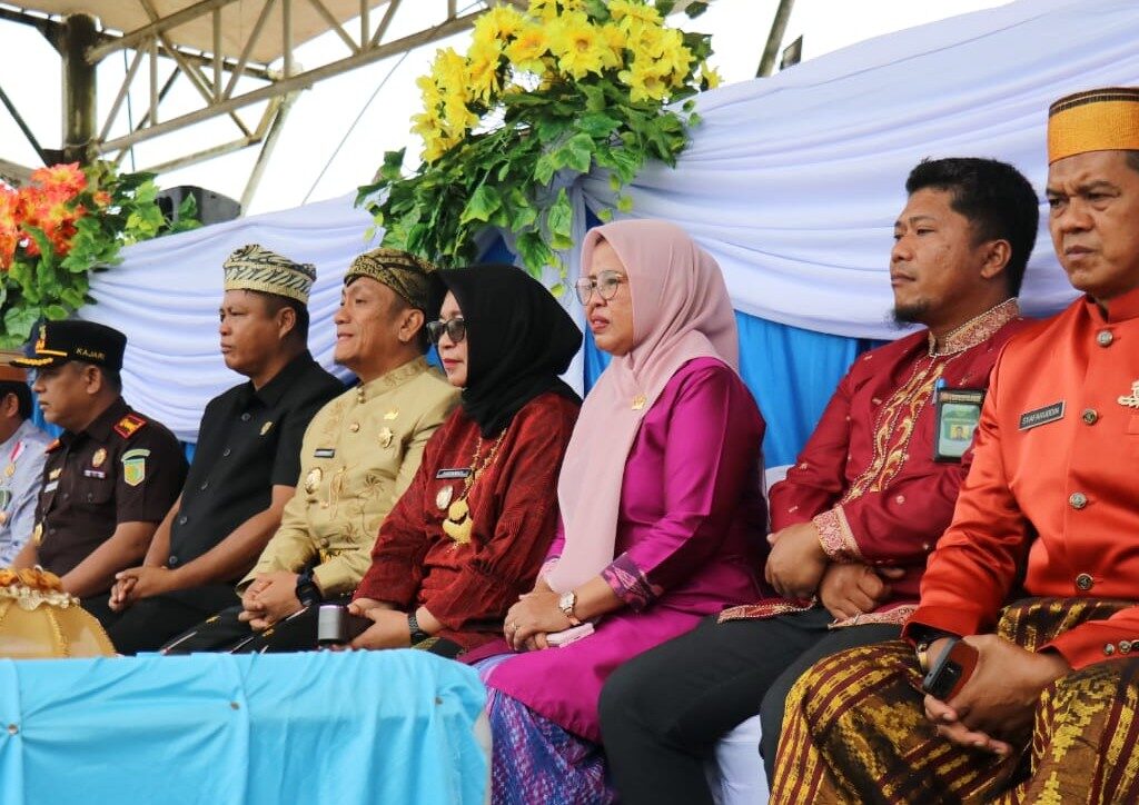 Peringati Hardiknas, Pemkab Lutim Komitmen Cerdaskan Kehidupan Bangsa