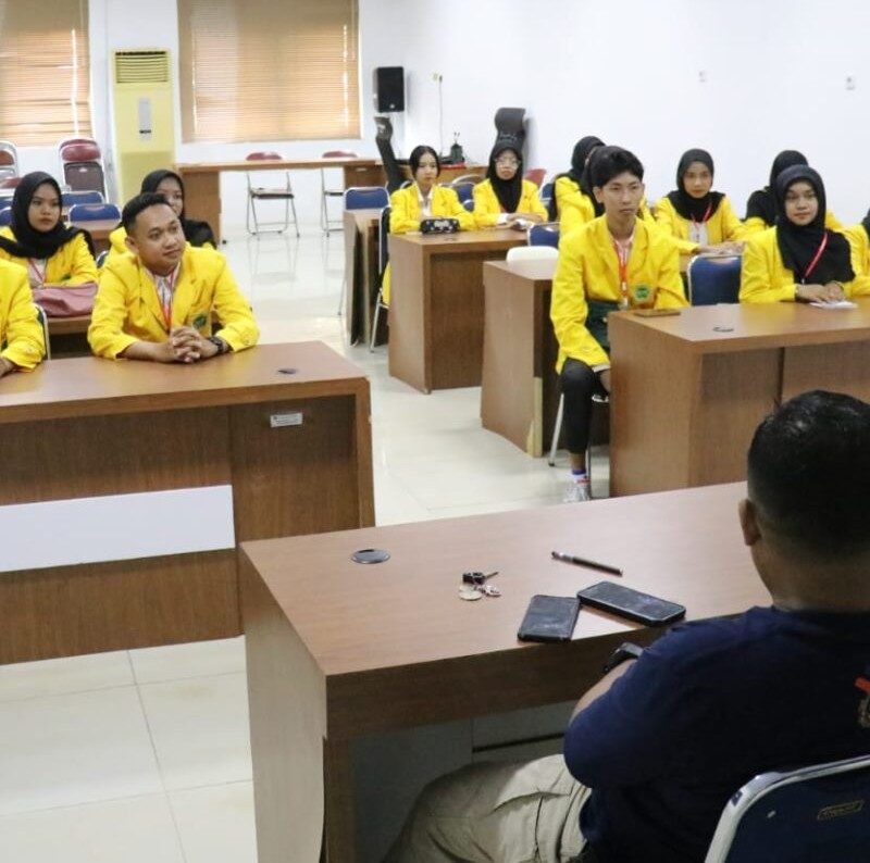 17 Mahasiswa Uncok PDK di Diskominfo-SP Luwu Timur