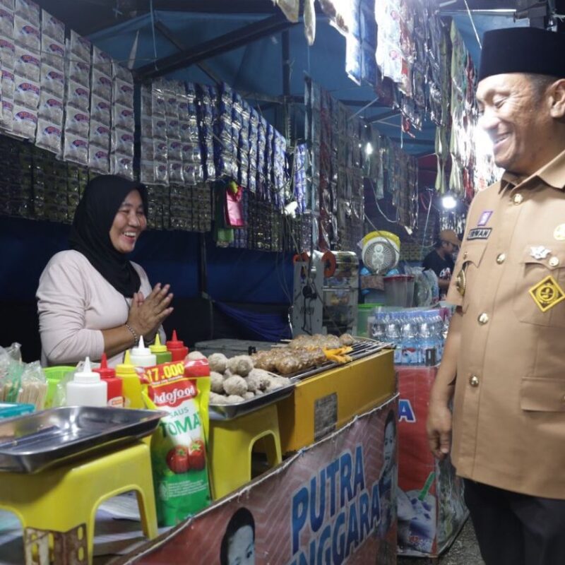 Dibuka Bupati, Malili Night Market akan Berlangsung Satu Bulan