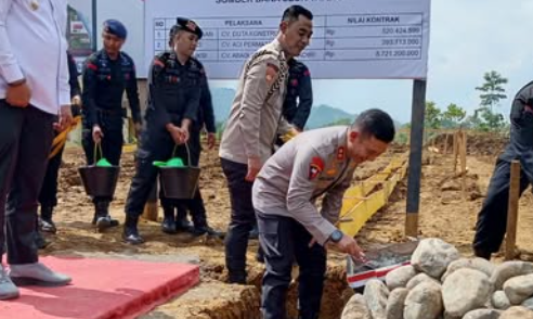 Pj. Sekda Palopo Hadiri Pembangunan Rusun Brimob di Luwu