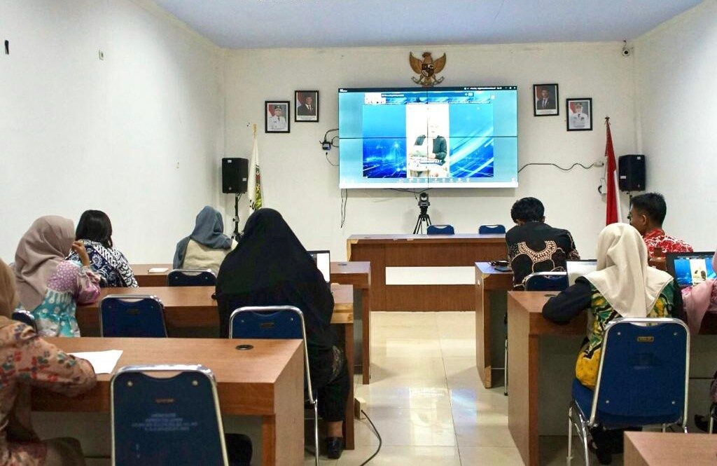Diskomifo-SP Lutim Ikuti Bimtek Kehumasan Kementerian Komdigi