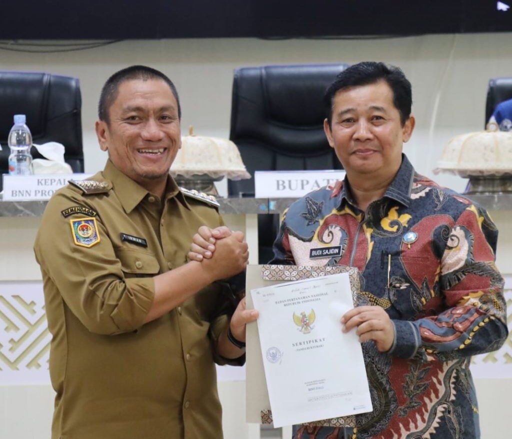 Pemkab Lutim Hibahkan Lokasi Kantor untuk BNN Kabupaten