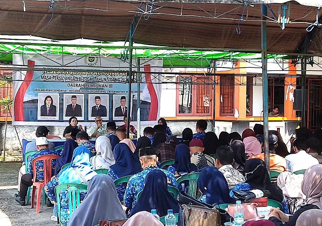 Reses di Mungkajang, Elizabeth Soroti Layanan Kesehatan