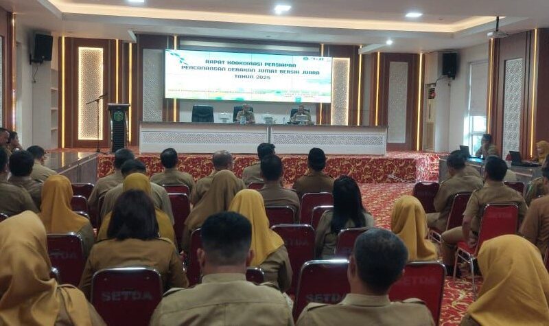 DLH Lutim Gelar Rakor Pencanangan Jumat Bersih Juara DLH Lutim Gelar Rakor Pencanangan Jumat Bersih Juara