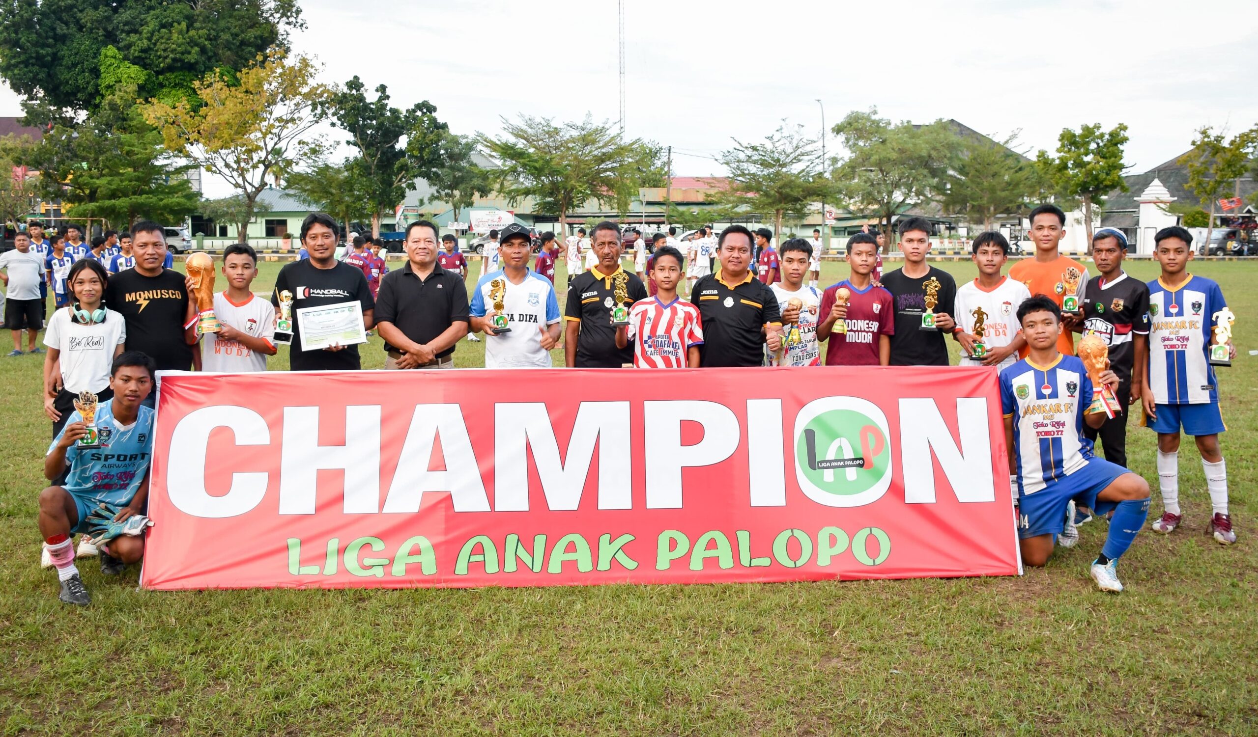 Sepakbola Liga Anak Palopo 2025 Resmi Ditutup