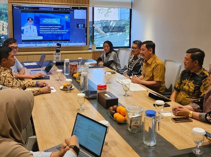 Audiens ke Kementerian Kesehatan, Pj. Wali Kota Palopo Minta Peningkatan Faskes Audiens ke Kementerian Kesehatan, Pj. Wali Kota Palopo Minta Peningkatan Faskes