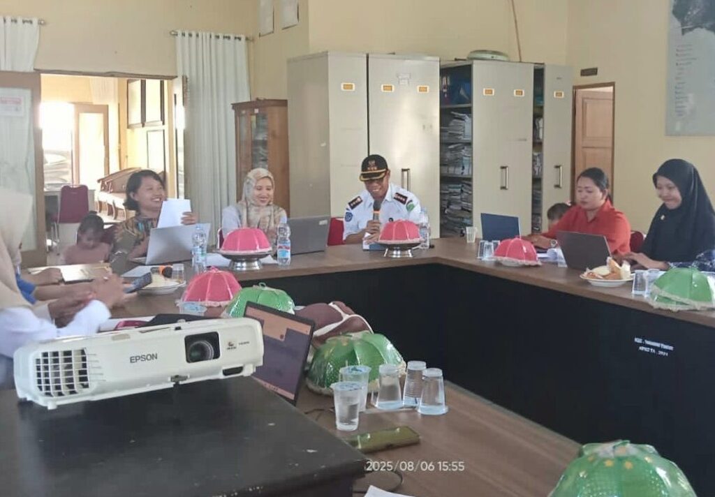 TP-PKK Tomoni Timur Gelar Pengisian Data Dasawisma