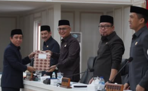 DPRD Palopo Gelar Paripurna Dua Ranperda