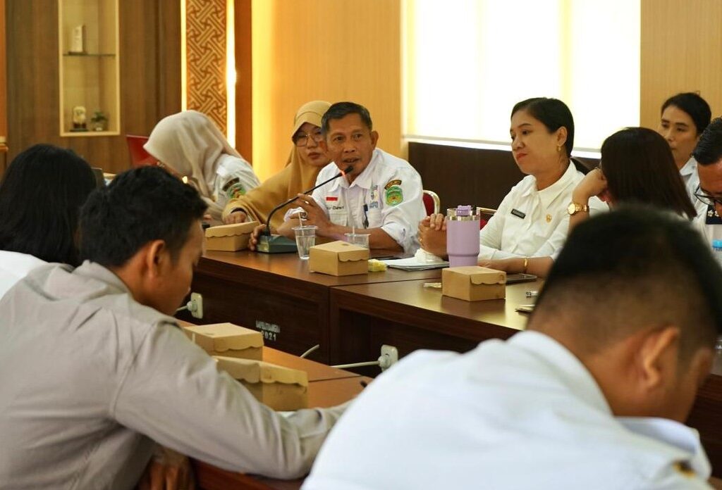 Pemkab Lutim Bahas Progres dan Persebaran Dapur MBG