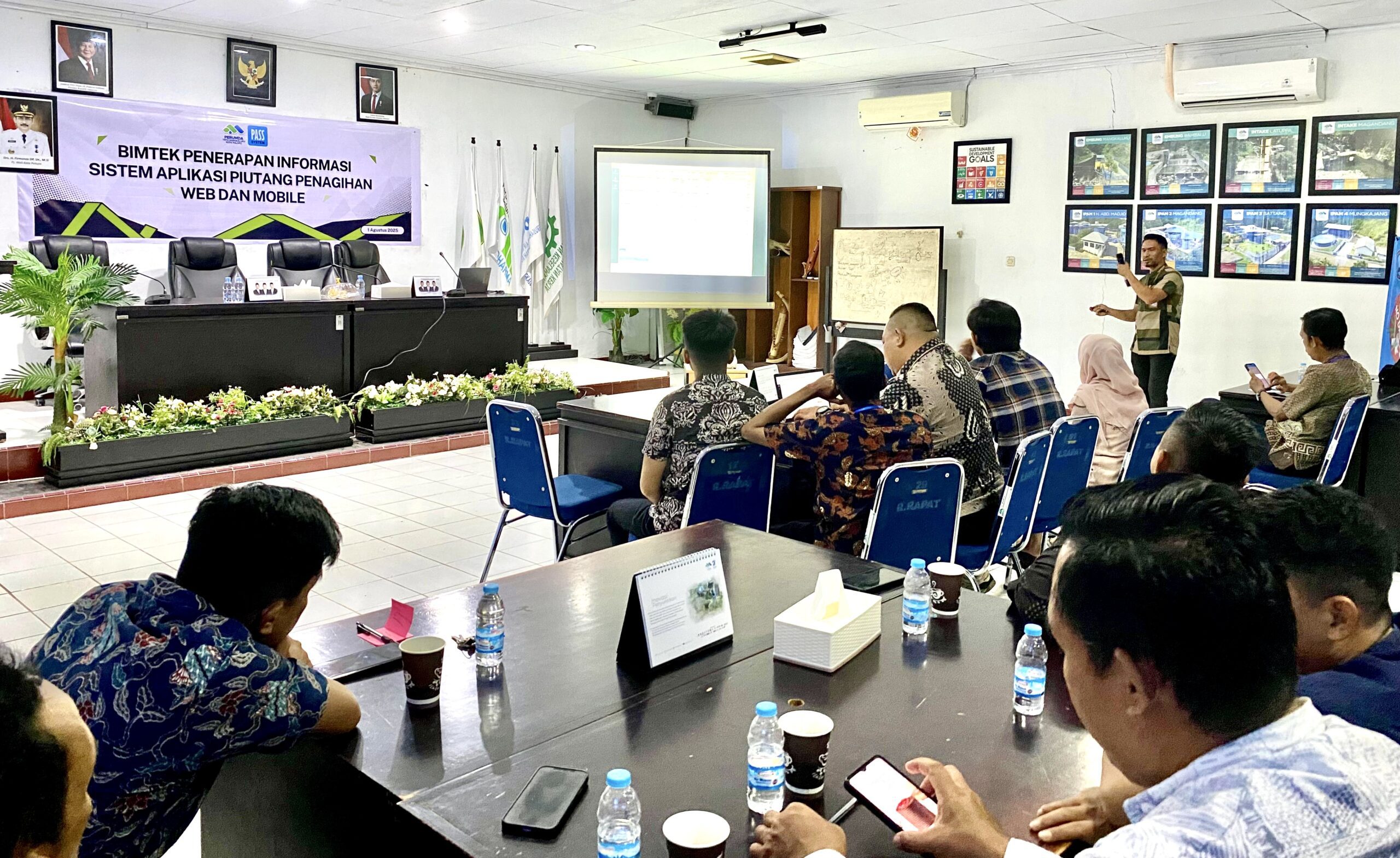 Perumda-TM Palopo Gelar Bimtek Penagihan Berbasis Web dan Mobile