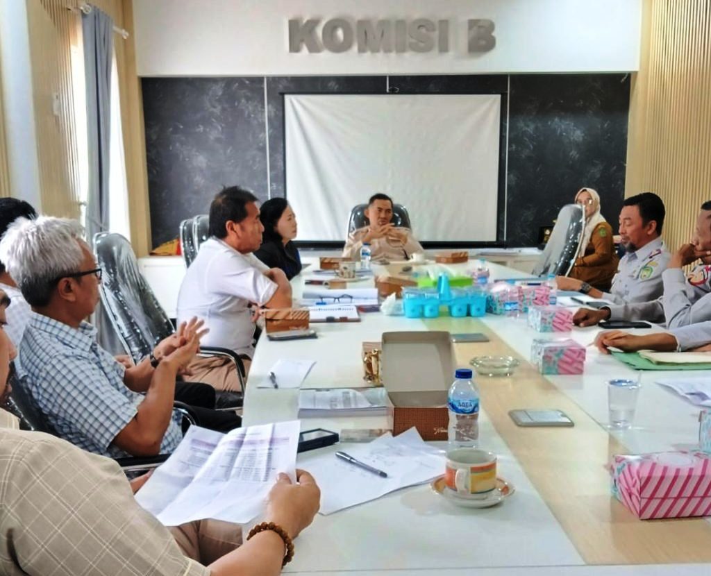 DPRD Palopo Soroti Capaian PAD Dishub, Dorong Maksimalkan Parkir