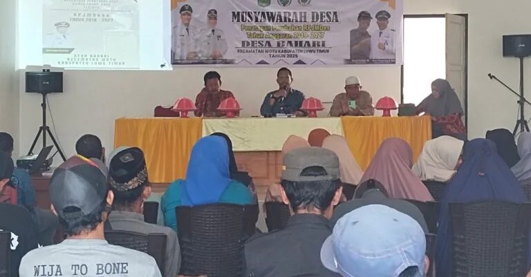 Pemdes Bahari Gelar Musyawarah Penetapan Perubahan RPJMDes 2025