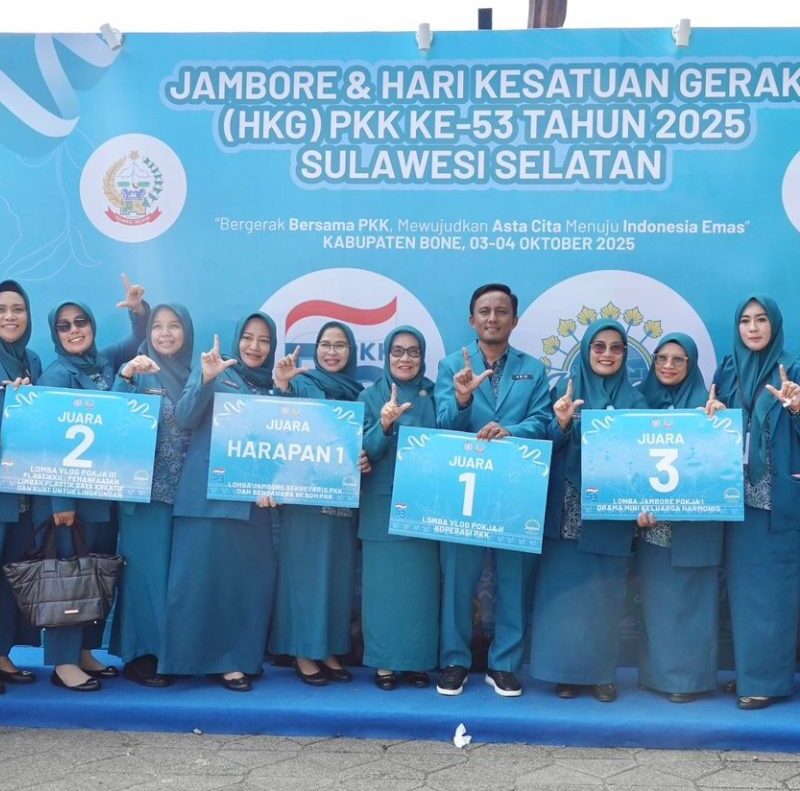 TP-PKK Lutim Raih 4 Juara di Peringatan HKG ke-53 TP-PKK Lutim Raih 4 Juara di Peringatan HKG ke-53