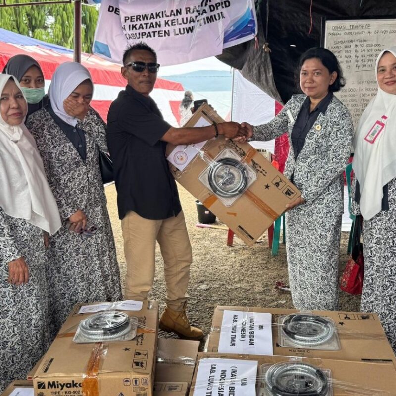 IBI Lutim Salurkan 25 Kompor Gas ke Korban Kebakaran Sorowako