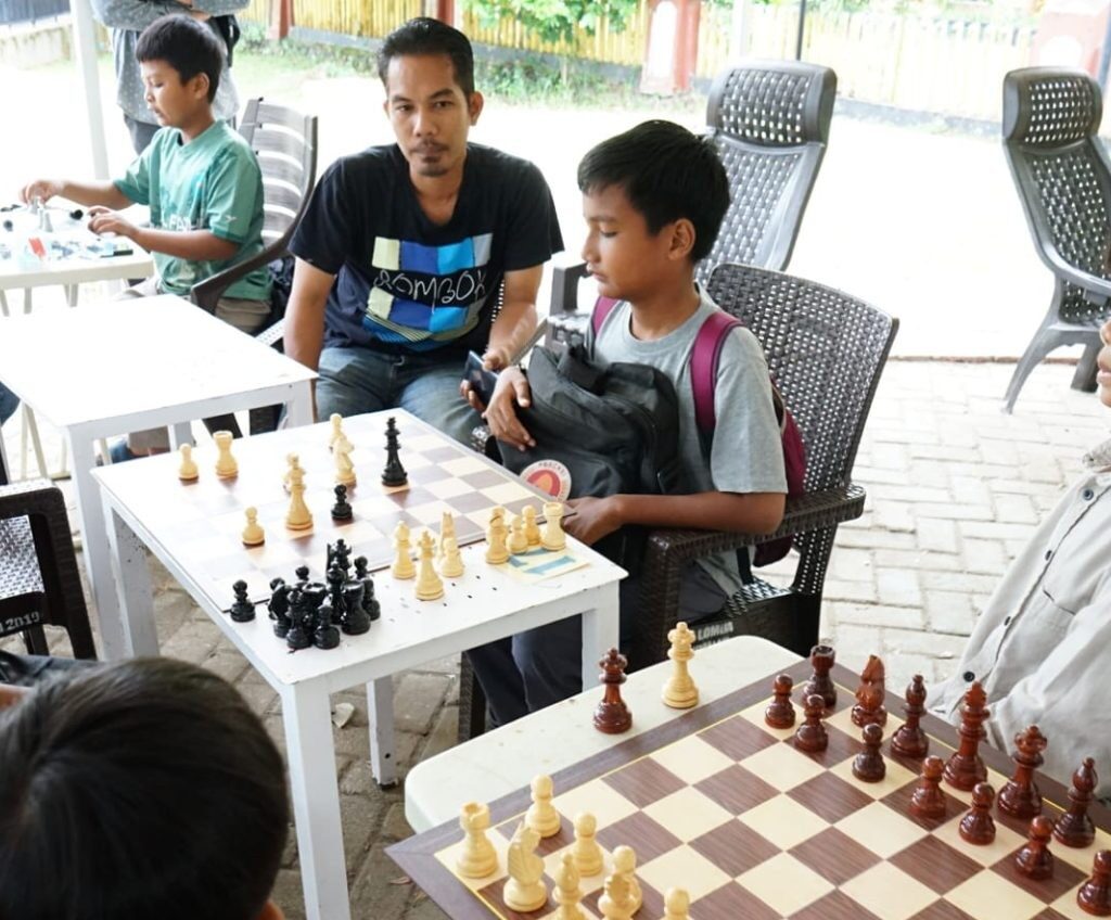 38 Pelajar SD di Lutim Ikut Turnamen Catur antar Pelajar 38 Pelajar SD di Lutim Ikut Turnamen Catur antar Pelajar