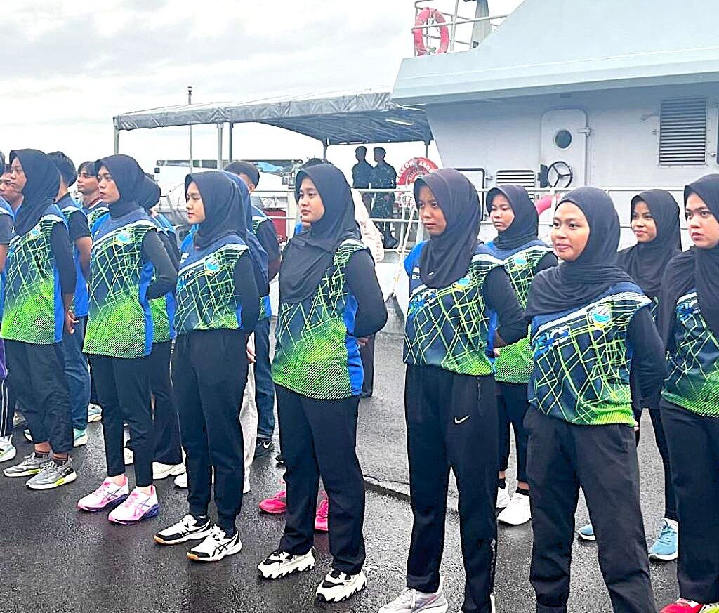 Tim Dayung Putra dan Putri Lutim Lolos ke Porprov XVIII Tim Dayung Putra dan Putri Lutim Lolos ke Porprov XVIII