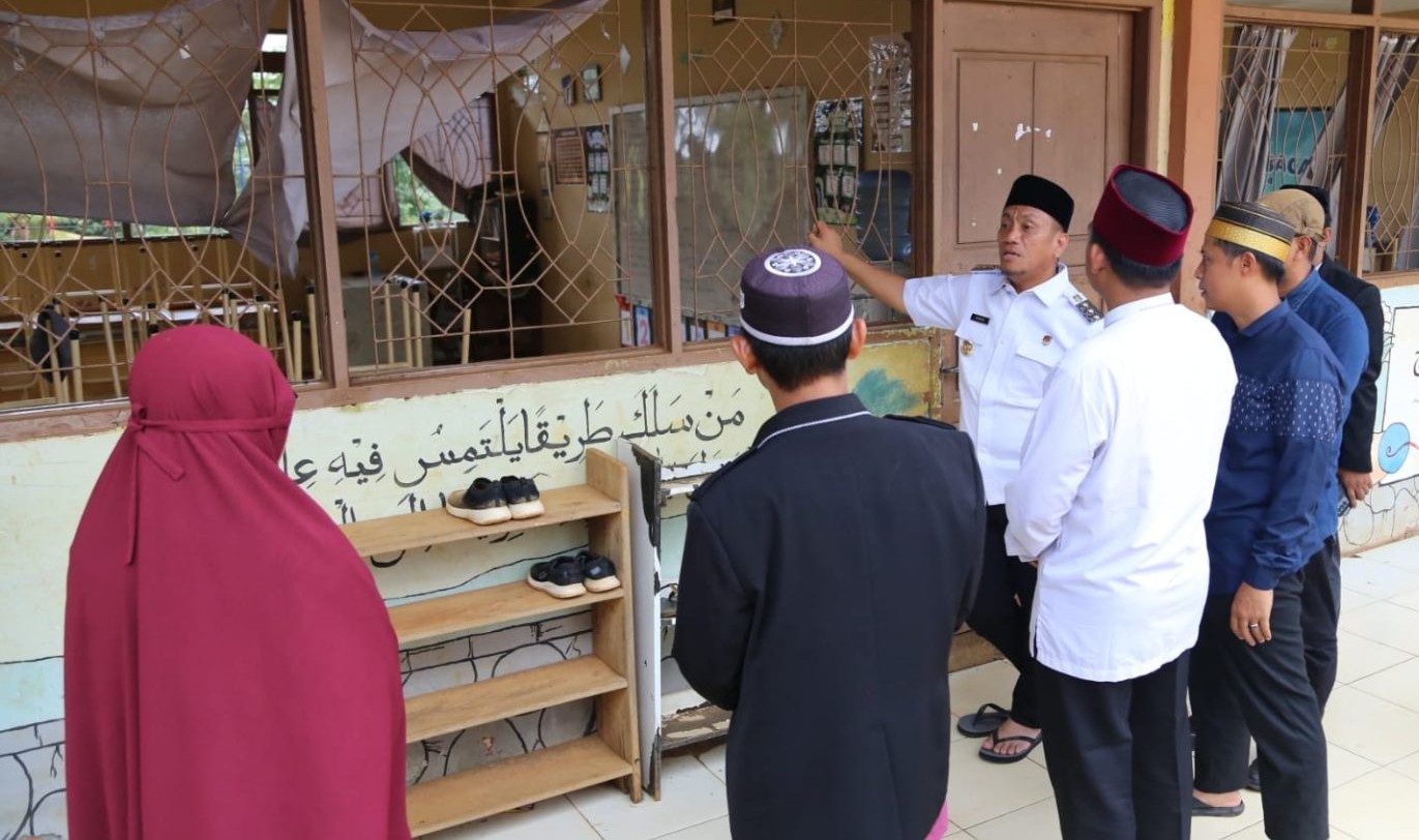 Kunjungi Pesantren Hidayatullah, Ibas Janji Benahi Sejumlah Fasilitas