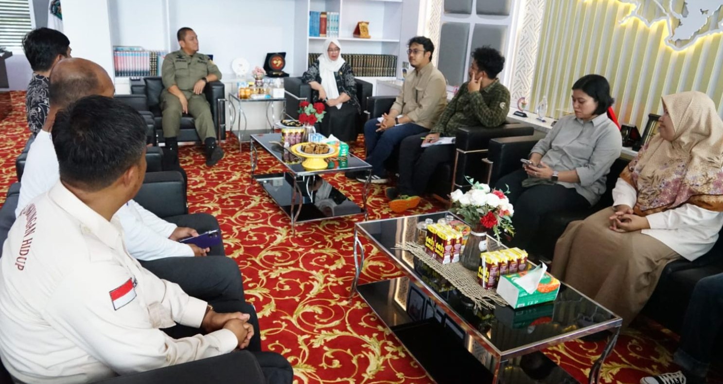 Pemkab Lutim Terima Tim Penilai Adipura