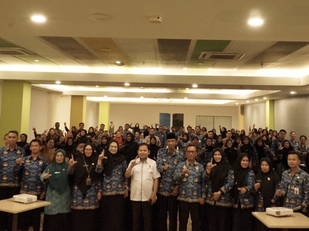 Dinkes Lutim Gelar Evaluasi Forum Kabupaten Sehat Dinkes Lutim Gelar Evaluasi Forum Kabupaten Sehat