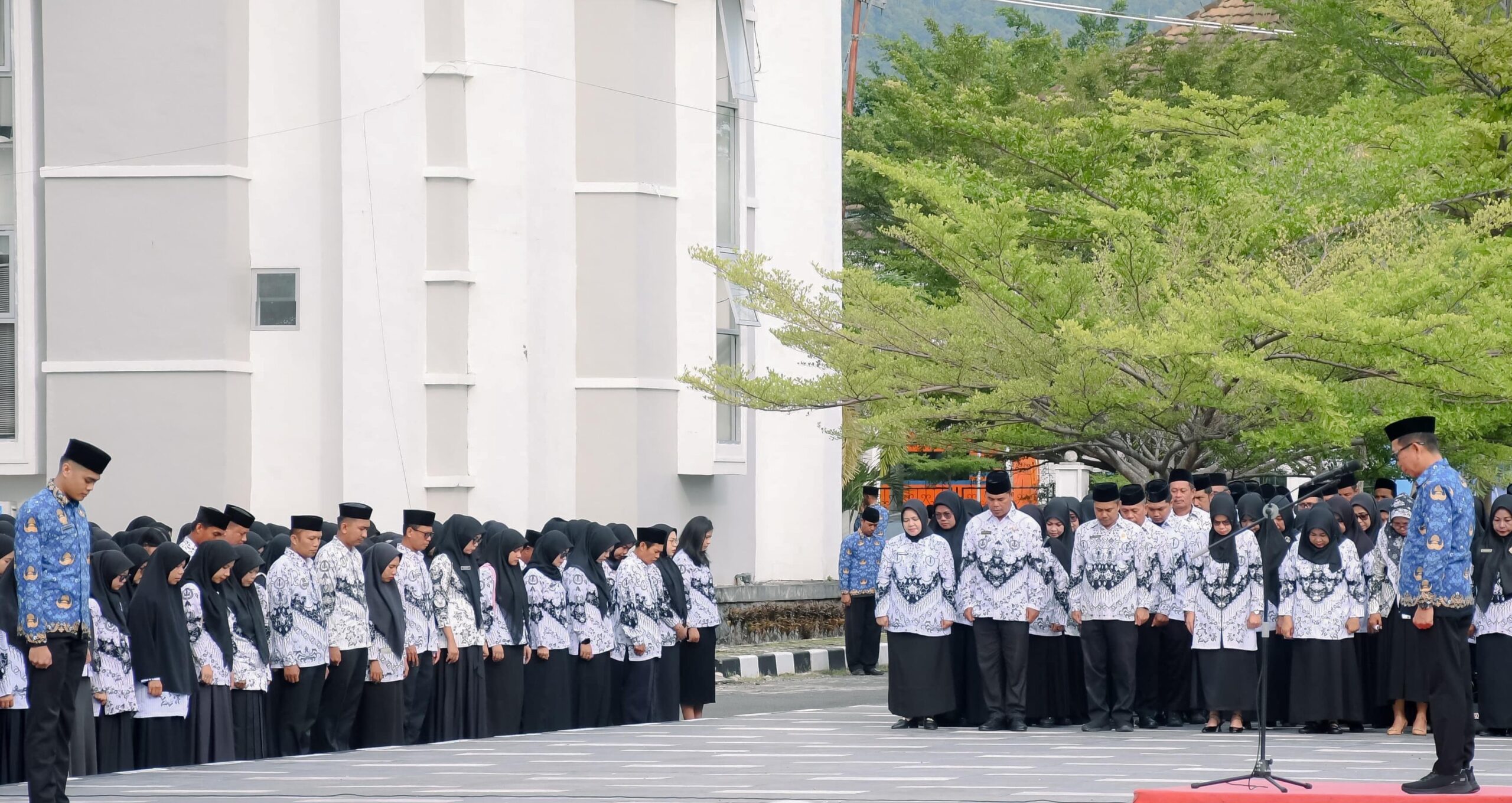 Pimpin Upacara HUT Korpri dan PGRI, Ini Pesan Plh. Sekda Palopo