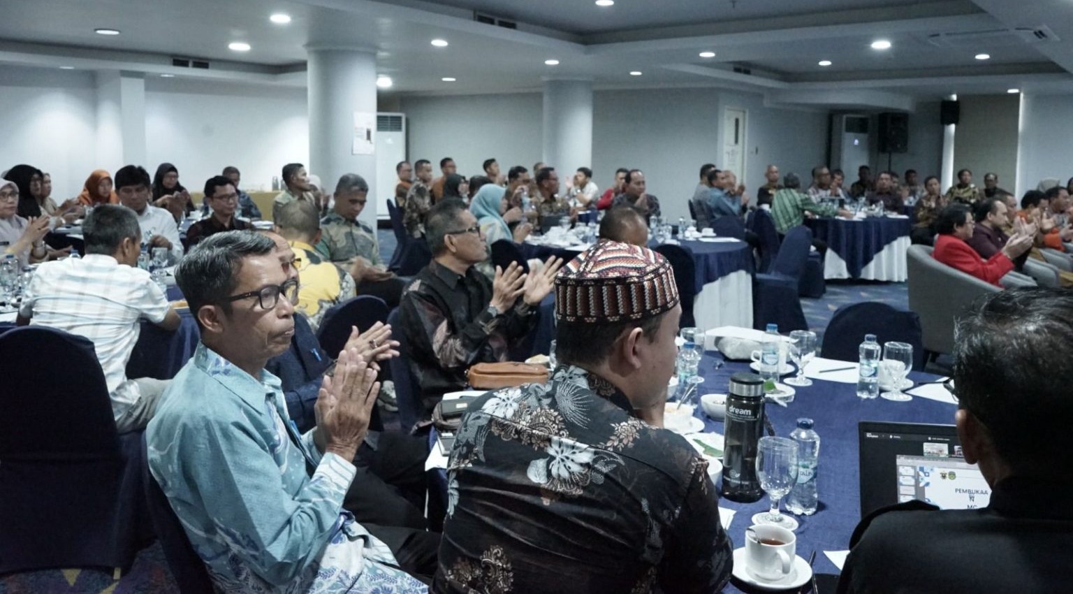 Gelar Bimtek untuk Pimpinan OPD, Ini Pesan Bupati Lutim