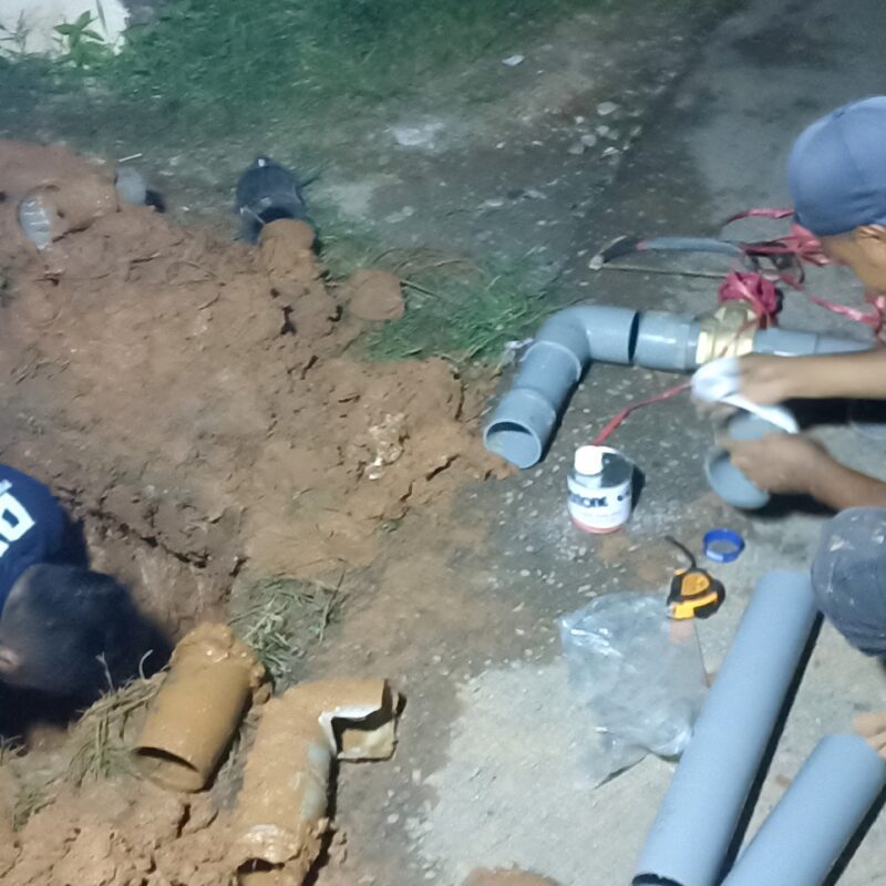 Demi Air Warga Kembali Mengalir, Petugas Perumda-TM Palopo Rela Lembur