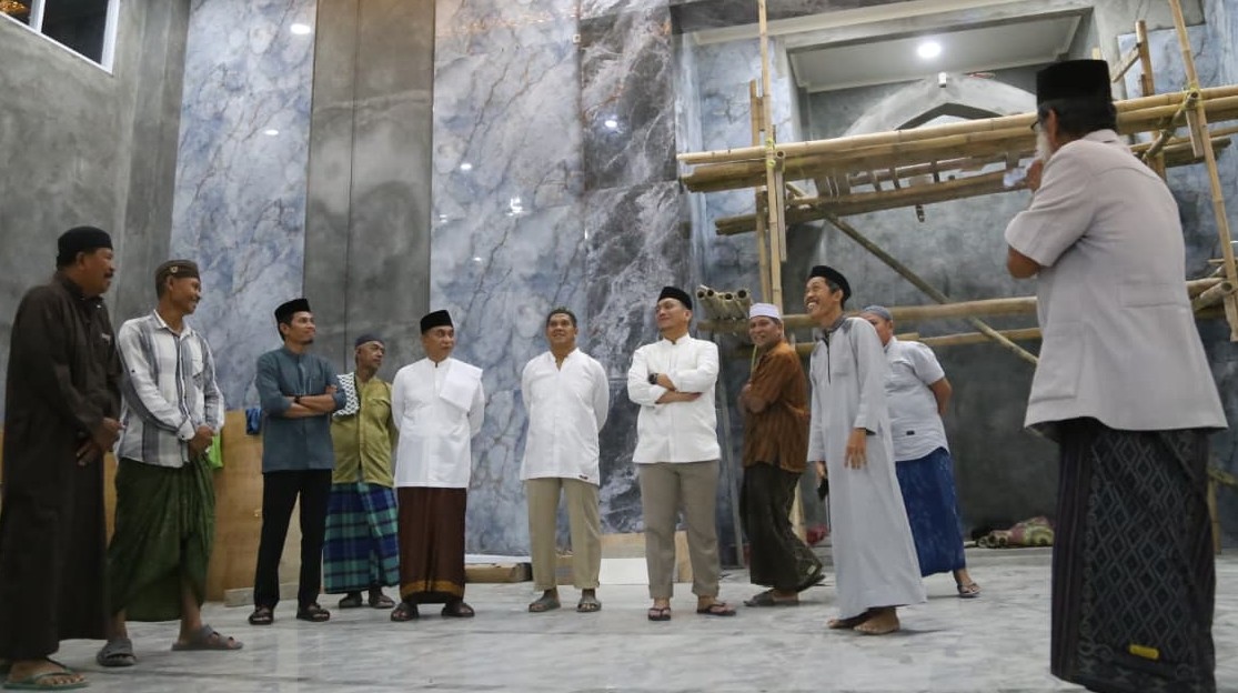 Safari Ramadan, Bupati Lutim Pantau Pembangunan Masjid Istiqomah Burau